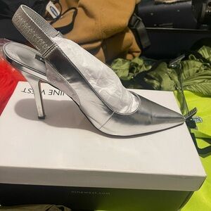 Nine West Silver Pump